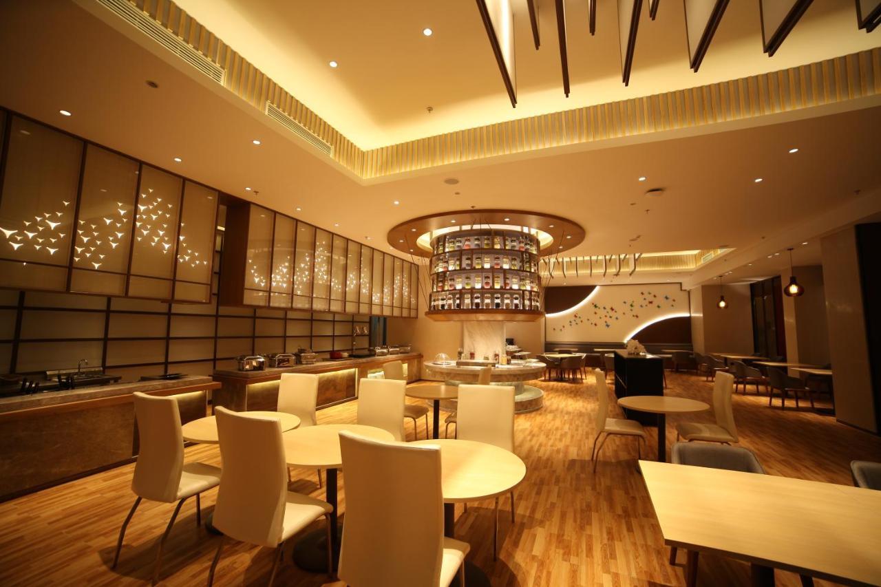 Metropolo Jinjiang Hotels Shanghai Hongqiao National Exhibition Center Bagian luar foto