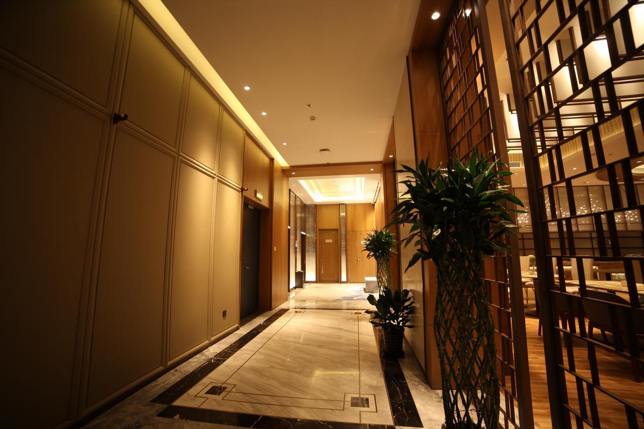 Metropolo Jinjiang Hotels Shanghai Hongqiao National Exhibition Center Bagian luar foto